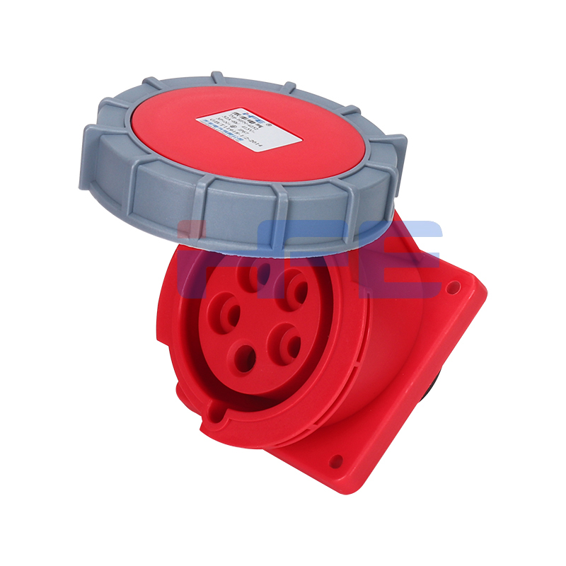 4252 IP67 32A 5P