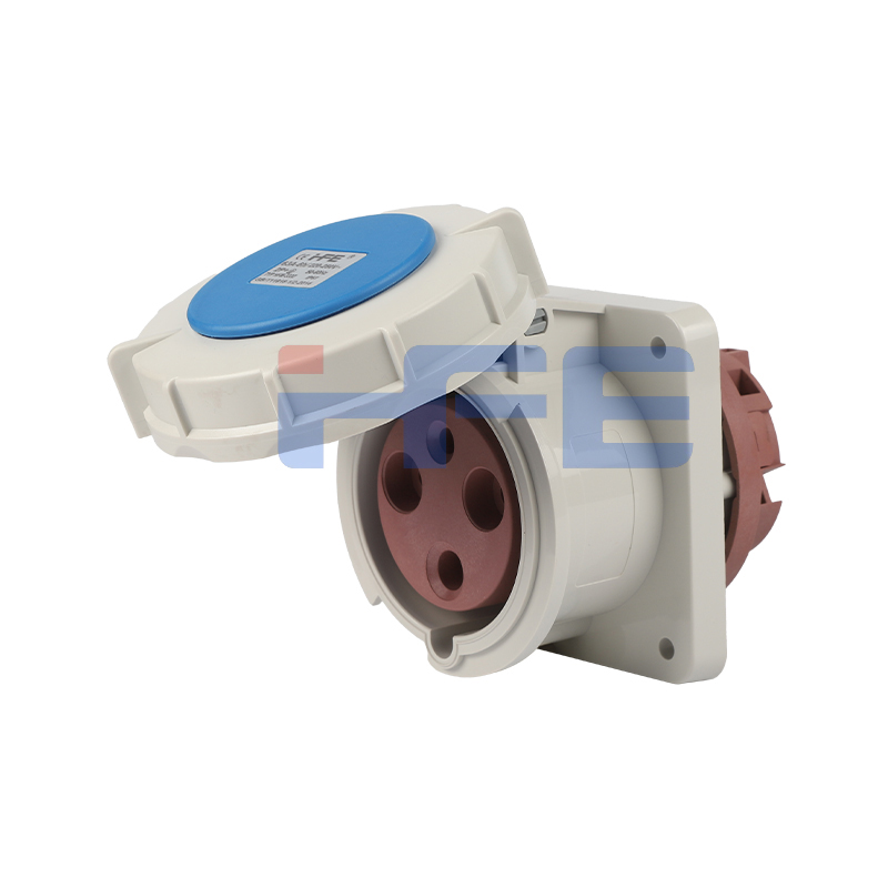 3332 IP67 63A 3P